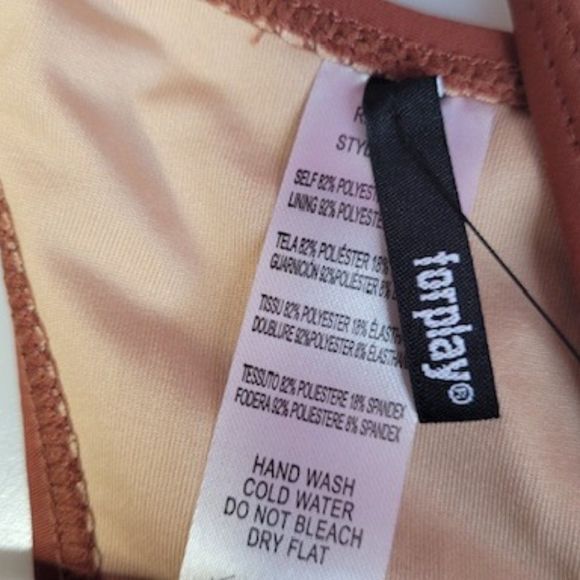 BEAUTIFUL 3 PIECE BIKINI! - Picture 6 of 8